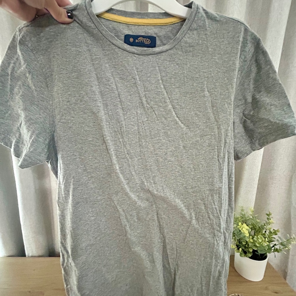 Bottega gray t-shirt M